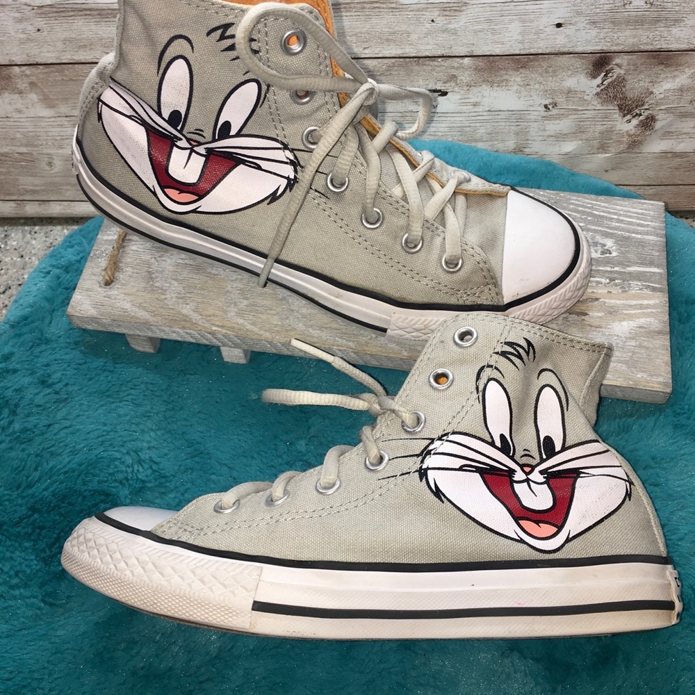 Converse All Star Bugs Bunny Sneakers